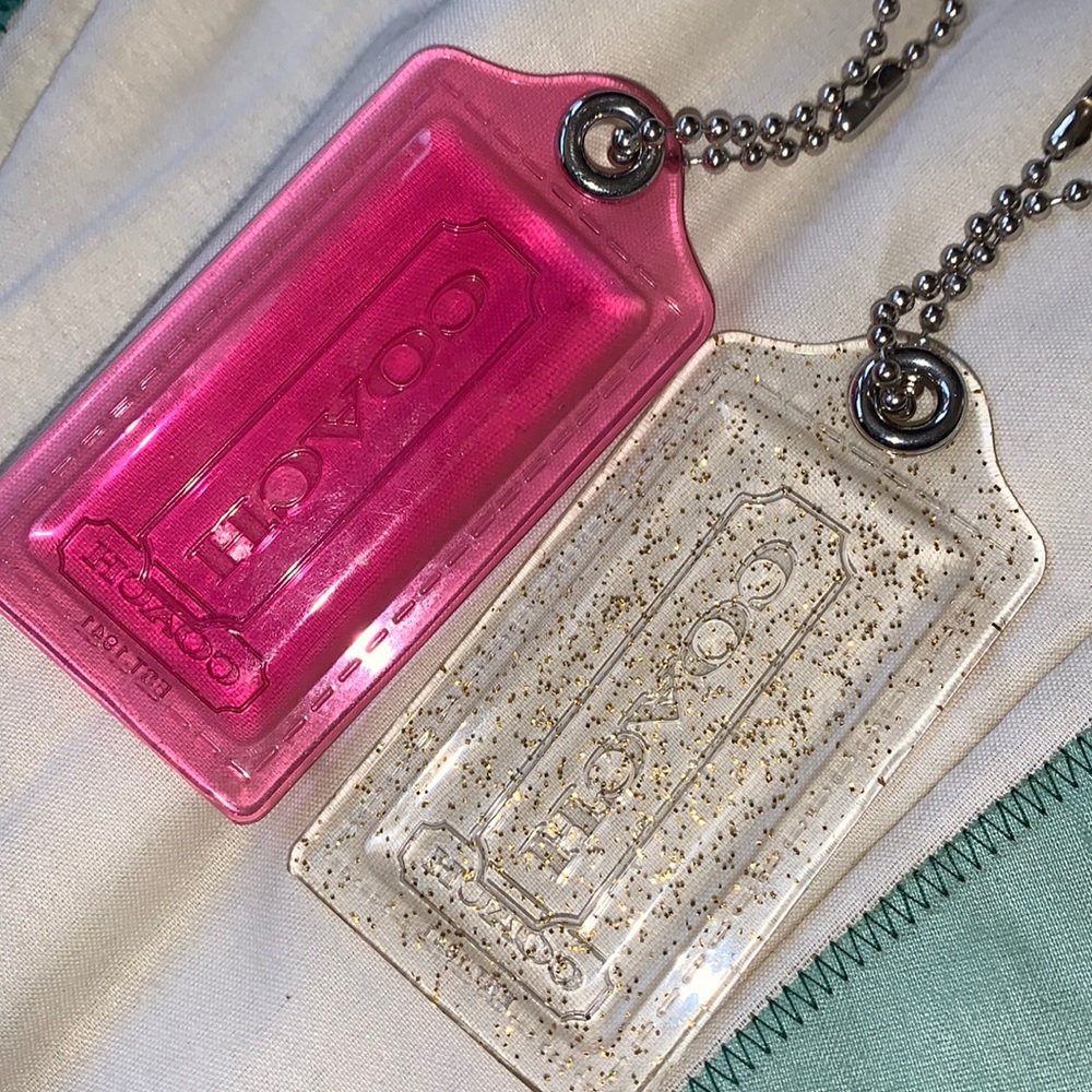 COPY - 🌺 2- LARGE coach Tags 🏷🌺